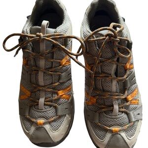Merrell Gray and Orange waterproofing hiking Trail Shoes size 8 new model sample
